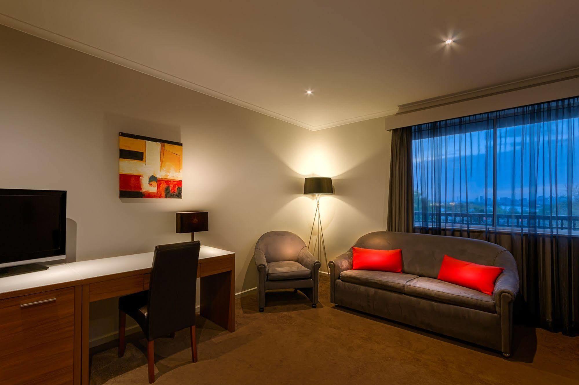Crest On Barkly Serviced Apartments Melbourne Exterior photo