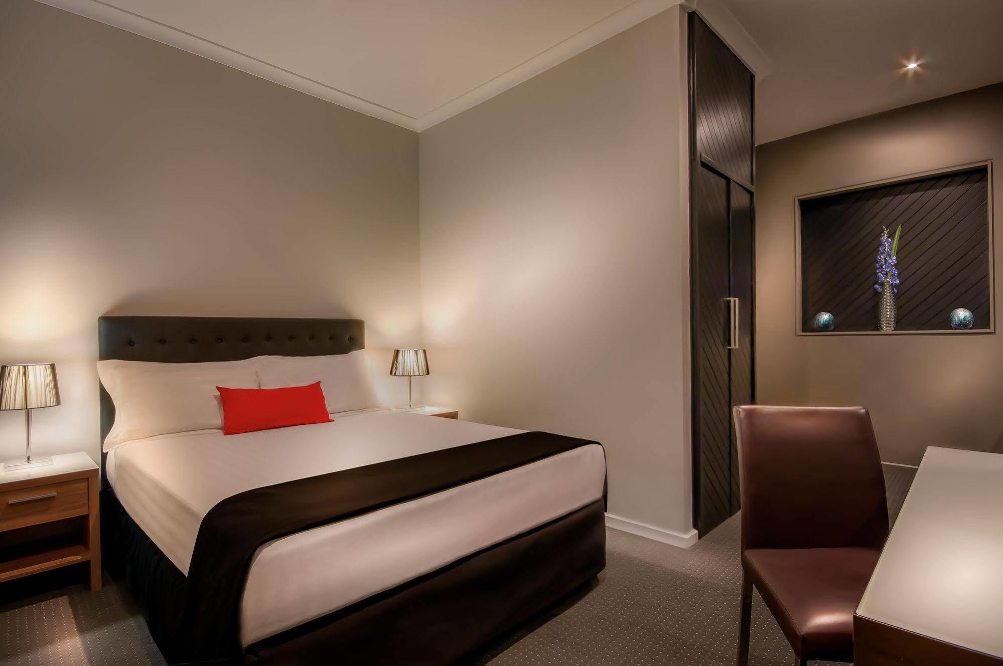 Crest On Barkly Serviced Apartments Melbourne Exterior photo
